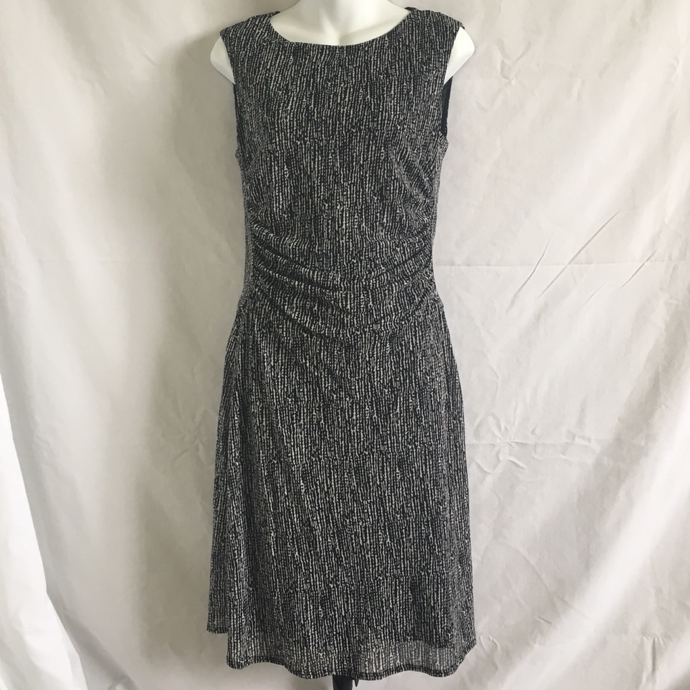 KENNETH COLE REACTION B&W PRINTED SHEATH DRESS